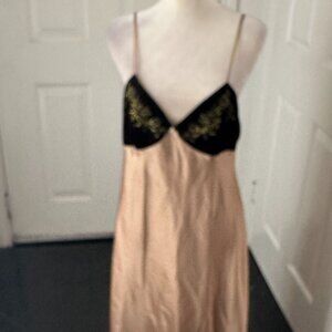Morgan Taylor Long Gold Satiny Nightgown Black Velvet Embroidered Bust Size M